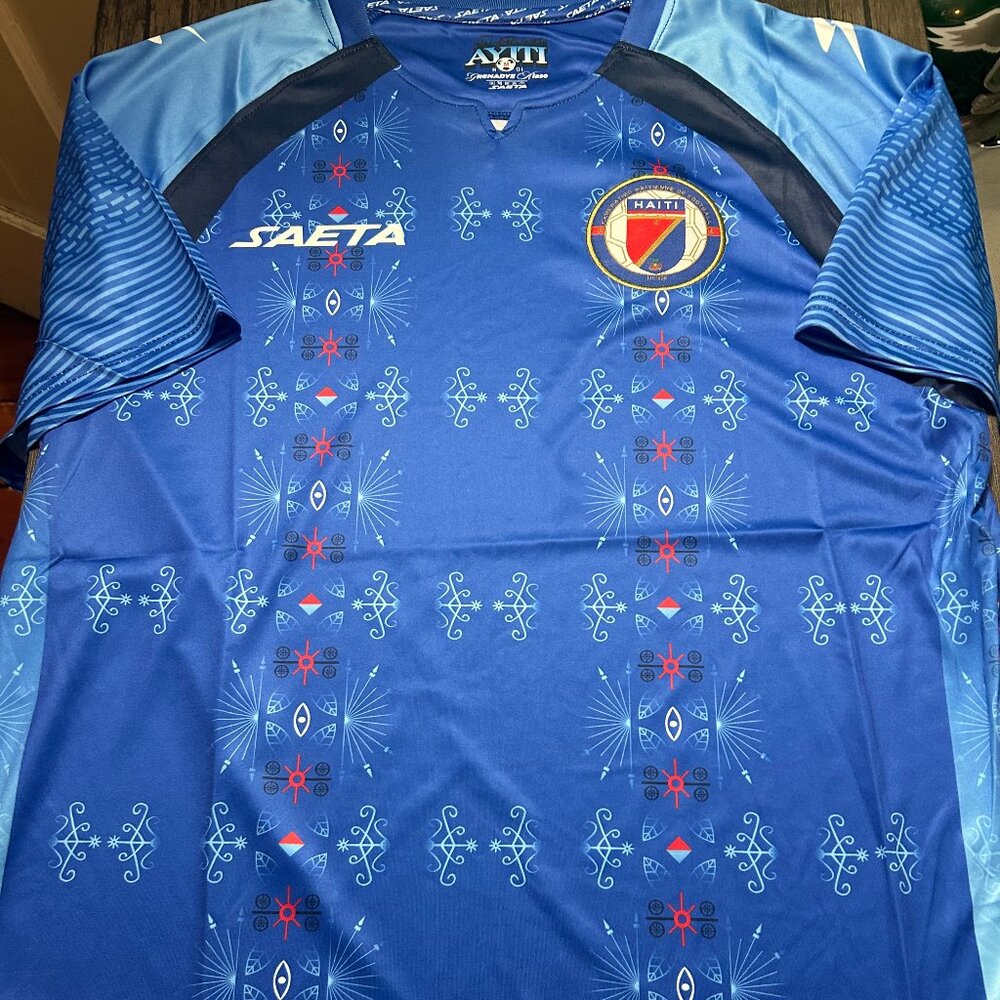 HAITI National Team World Cup Men's JERSEY Sz M,L,XL,2XL By Saeta  New with tags